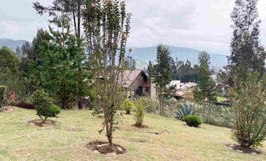 Amplia casa de venta , Sector San Joaquín