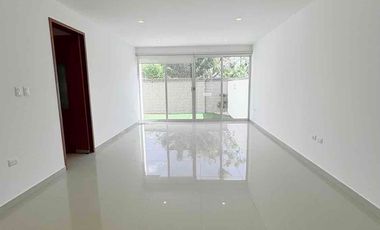 CASA EN RENTA EN LOMAS DE ANGELOPOLIS, PUEBLA UBICADA A 800MTS DE CHEDRAUI CASCATTA