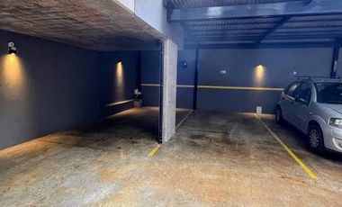 Venta cochera en el centro de Rosario