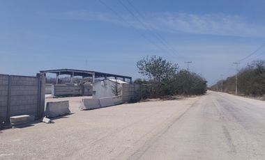 Terreno en venta en Mérida Yucatán frente a la Carretera Mérida - Cancún