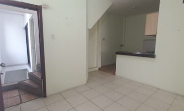 Venta casa rentera en ciudadela Santa Monica sur de Guayaquil