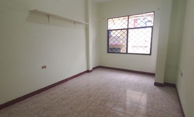 Venta casa rentera en ciudadela Santa Monica sur de Guayaquil