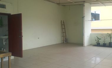 Venta casa rentera en ciudadela Santa Monica sur de Guayaquil