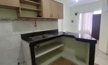 Venta casa rentera en ciudadela Santa Monica sur de Guayaquil