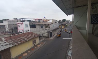 Venta casa rentera en ciudadela Santa Monica sur de Guayaquil