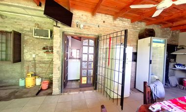 Casa en venta. Zona Norte. Parque Habitacional Ibarlucea.