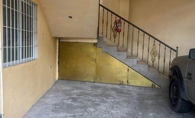 Se Renta Departamento Planta Baja con Garaje