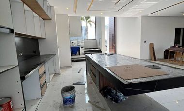 RESIDENCIA EN  LOMAS DE COCOYOC MORELOS