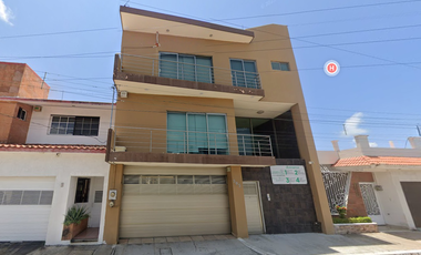 EXCELENTE OPORTUNIDAD DE INVERSION REMATE