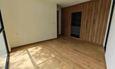 Casa en venta en Vista Verde por Costco