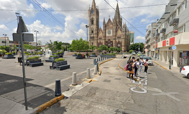 !! Inversión Segura y Rentable  en Bienes Raíces, casa en Col. Americana, Guadalajara, Jalisco, México