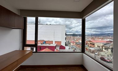 Suite en venta en el Centro Histórico de Cuenca – con vista a la Catedral