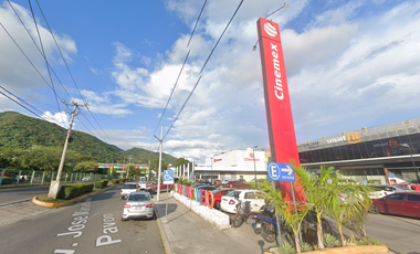 Casa Dos Niveles Excelente Ubicación Centro De Zihuatanejo. ¡Oportunidad!