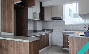 DEPARTAMENTO 5TO PISO EN VENTA 134 M2 URB. SANTA ROSITA – ATE