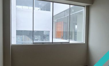 DEPARTAMENTO 5TO PISO EN VENTA 134 M2 URB. SANTA ROSITA – ATE