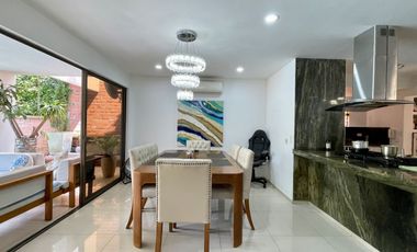 Oportunidad I Extraordinaria casa campestre con piscina en Cerritos Condominio Campestre. Pereira -