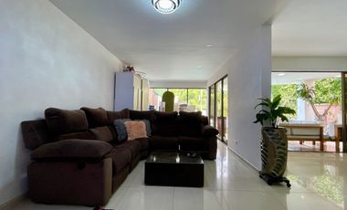 Oportunidad I Extraordinaria casa campestre con piscina en Cerritos Condominio Campestre. Pereira -