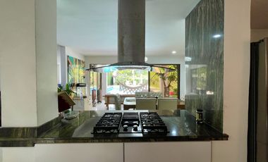 Oportunidad I Extraordinaria casa campestre con piscina en Cerritos Condominio Campestre. Pereira -