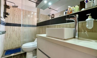 Oportunidad I Extraordinaria casa campestre con piscina en Cerritos Condominio Campestre. Pereira -