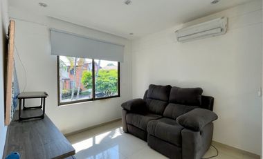 Oportunidad I Extraordinaria casa campestre con piscina en Cerritos Condominio Campestre. Pereira -