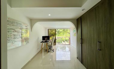 Oportunidad I Extraordinaria casa campestre con piscina en Cerritos Condominio Campestre. Pereira -