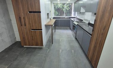 CASA EN RENTA EN LOMAS DE TECAMACHALCO