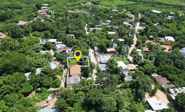 Se Vende Terreno con escritura pública en la zona alta de Lázaro, cerca de Playa Zicatela