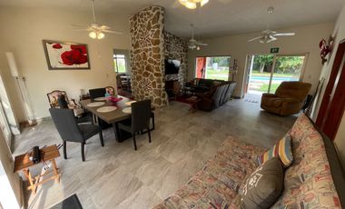 Venta de Casa en Burgos, Temixco, Morelos