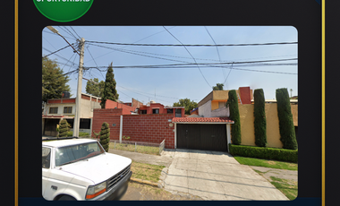 Casa en venta en Lesina 21, Lomas Estrella 1ra Secc, Iztapalapa, 09890 Ciudad de México, CDMX.AHH