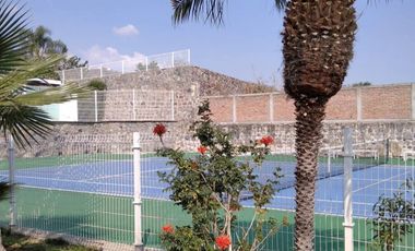 SE RENTA CASA AMUEBLADA EN AJIJIC con cancha de tenis, alberca, gym y seguridad 24/7