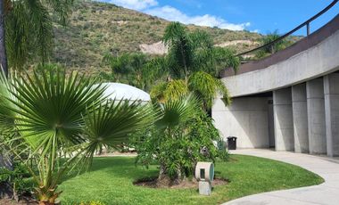 FURNISHED HOUSE FOR RENT IN AJIJIC with pool, tenis court, gym, garden and security 24/7