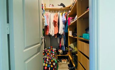 VENTA CASA SECTOR BRISAS NORTE 2 PISOS 3D + 3B + ESCRITORIO + TERRAZA + QUINCHO + PIEZA SERVICIO + PANELES SOLARES, COLEGIOS HIGHLANDS, CABO DE HORNOS