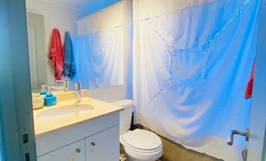 VENTA CASA SECTOR BRISAS NORTE 2 PISOS 3D + 3B + ESCRITORIO + TERRAZA + QUINCHO + PIEZA SERVICIO + PANELES SOLARES, COLEGIOS HIGHLANDS, CABO DE HORNOS