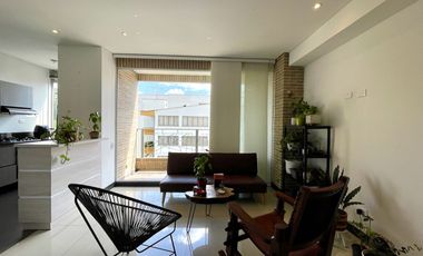 Extraordinario apartamento en Alamos de 78 m2 con 2 alcobas con vista al bosque. Pereira - Colombia.