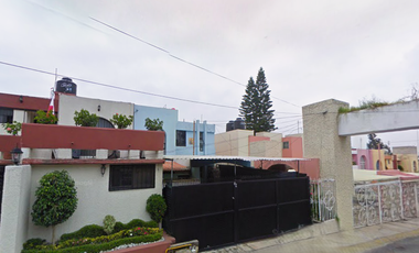 CASA A LA VENTA EN ARCOS DEL ALBA, CUAUTITLAN IZCALLI, EDOMEX. REMATE ADJUDICADO