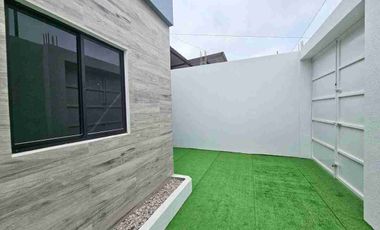 Vendo Hermosa Casa de Estreno , Salinas , Aloblada , Piscina , Parqueo seguro