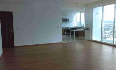 Hermoso y amplio departamento en Juriquilla Towers 3 recámaras 3.5 baños espectacular vista, increíbles amenidades