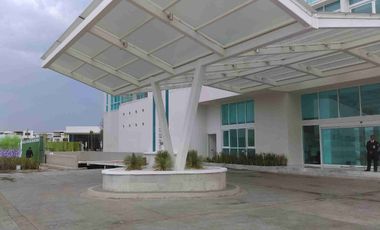 Hermoso y amplio departamento en Juriquilla Towers 3 recámaras 3.5 baños espectacular vista, increíbles amenidades