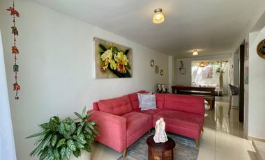 Extraordinaria casa moderna en Galicia Conjunto Residencial. Cerritos. Pereira - Colombia.