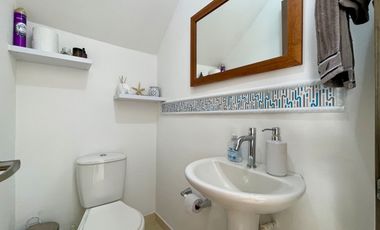 Extraordinaria casa moderna en Galicia Conjunto Residencial. Cerritos. Pereira - Colombia.