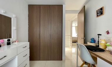 Extraordinaria casa moderna en Galicia Conjunto Residencial. Cerritos. Pereira - Colombia.