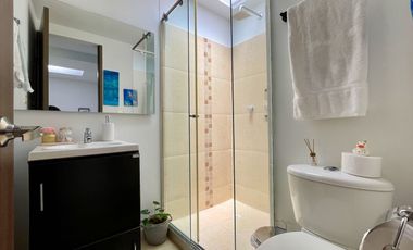 Extraordinaria casa moderna en Galicia Conjunto Residencial. Cerritos. Pereira - Colombia.