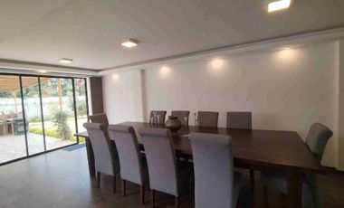 CASA DE LUJO EN VENTA, SECTOR MIRASIERRA LOS CHILLOS