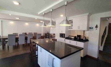 CASA DE LUJO EN VENTA, SECTOR MIRASIERRA LOS CHILLOS