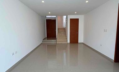 CASA EN RENTA EN LOMAS DE ANGELOPOLIS, PUEBLA A UN KM DE CHEDRAUI CASCATTA