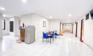 Rumah Kost Guest House Tenggilis Dekat Raya Jemursari Okupansi Full