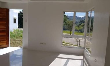 For Rent: Adelaida Residences Corner Unit