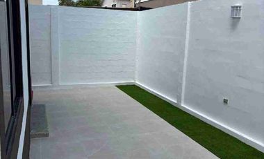 Alquilo Linda Casa en Samborondon,  Ciudadela Celeste , Semi-Amoblada