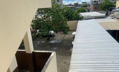Renta De Dpto. Segundo Piso Edificio Machala