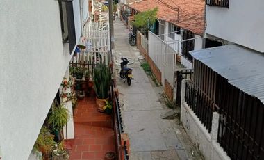 VENDO CASA ESQUINERA Y BIFAMILIAR CON POTENCIAL COMERCIAL EN EL DORADO - CIUDAD SUR, JAMUNDÍ